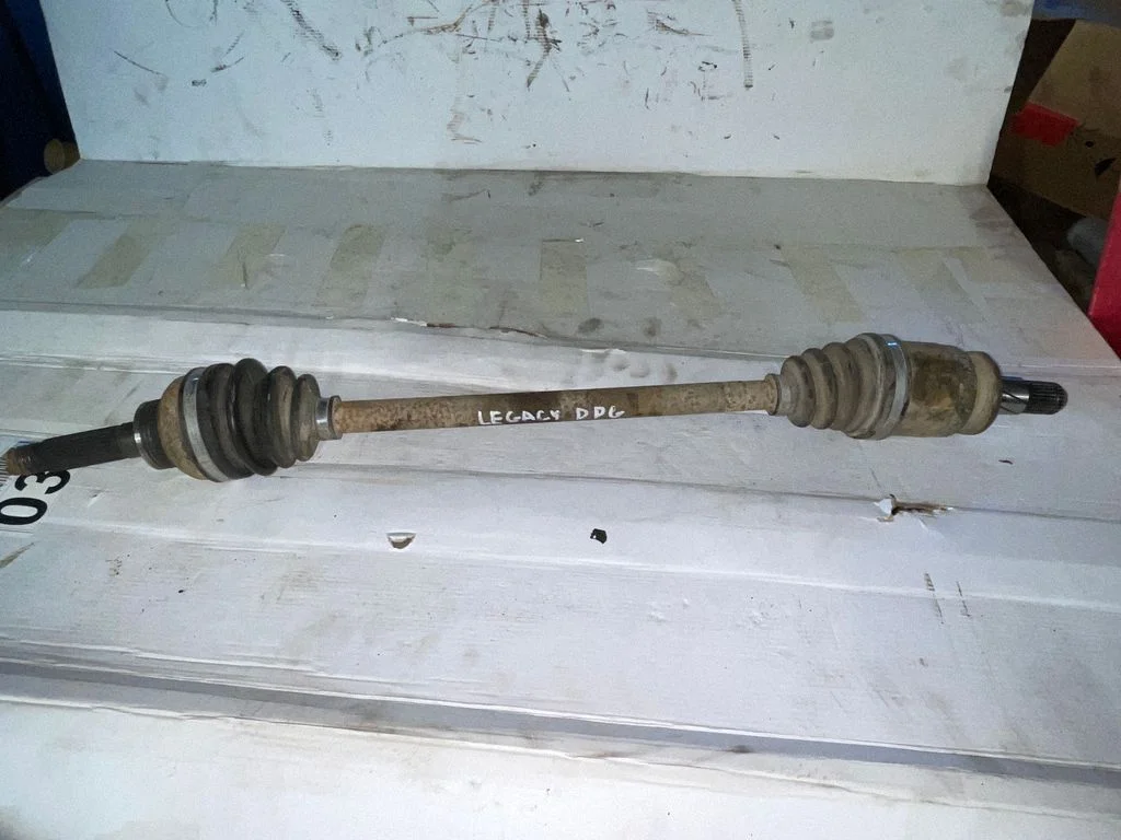 Rear driveshaft – Subaru Legacy (1999-2003)