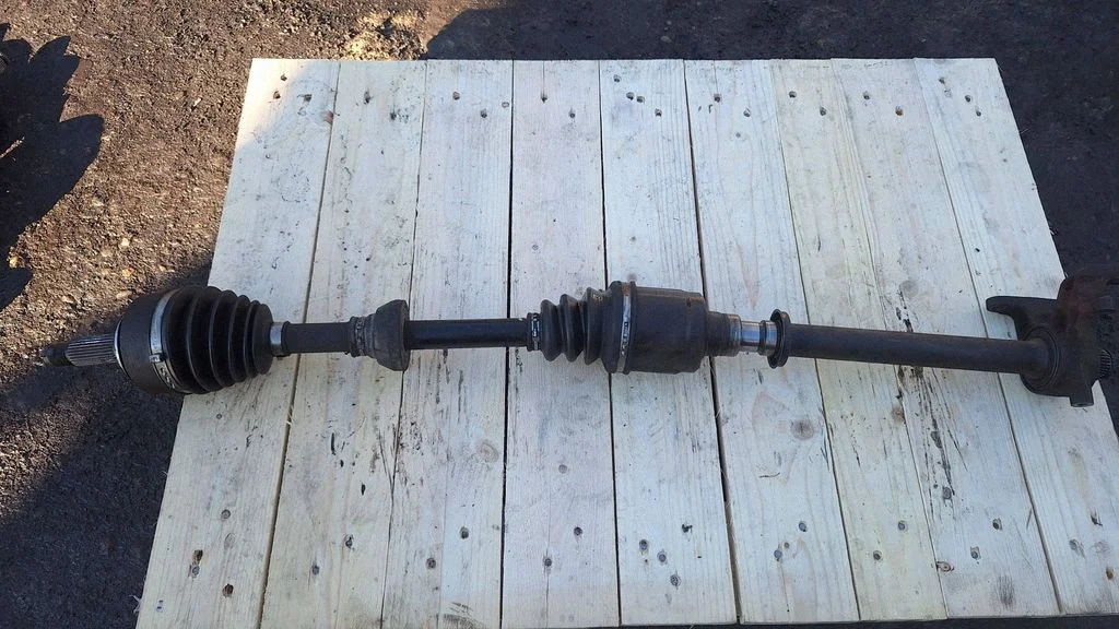 Front driveshaft – front right