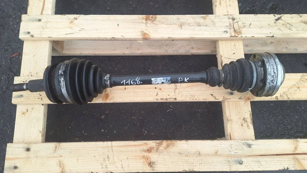 Front driveshaft – Volkswagen Transporter - Caravelle T5 (2003-2015)