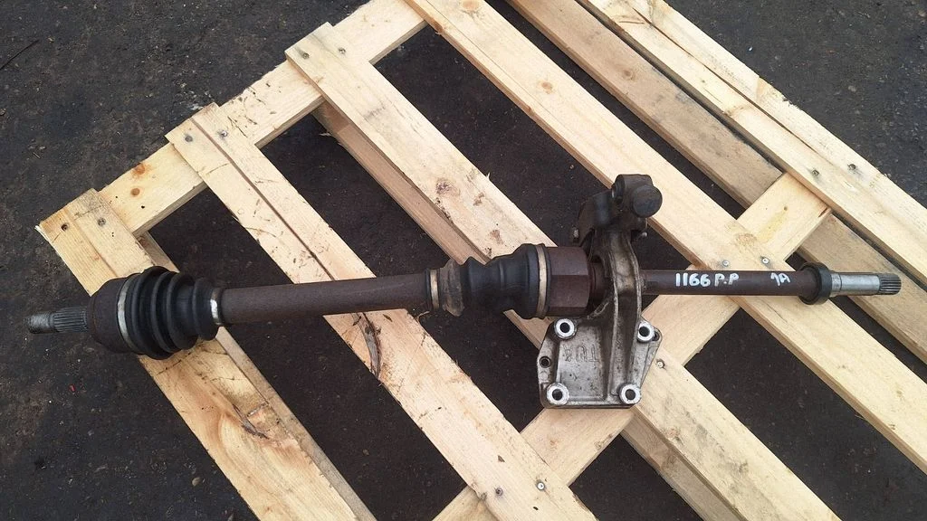 Front driveshaft – front right