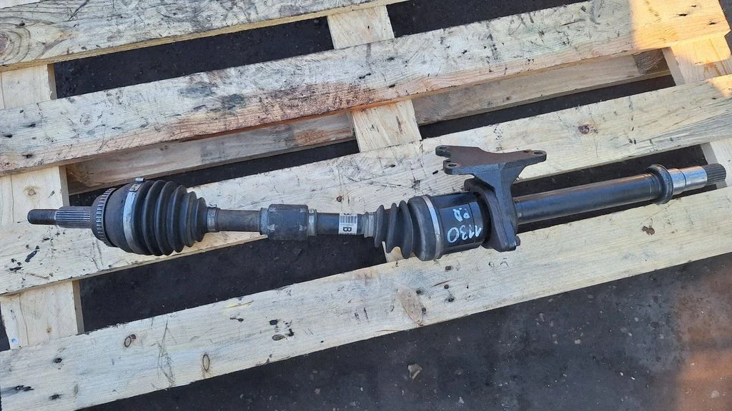 Front driveshaft – front right