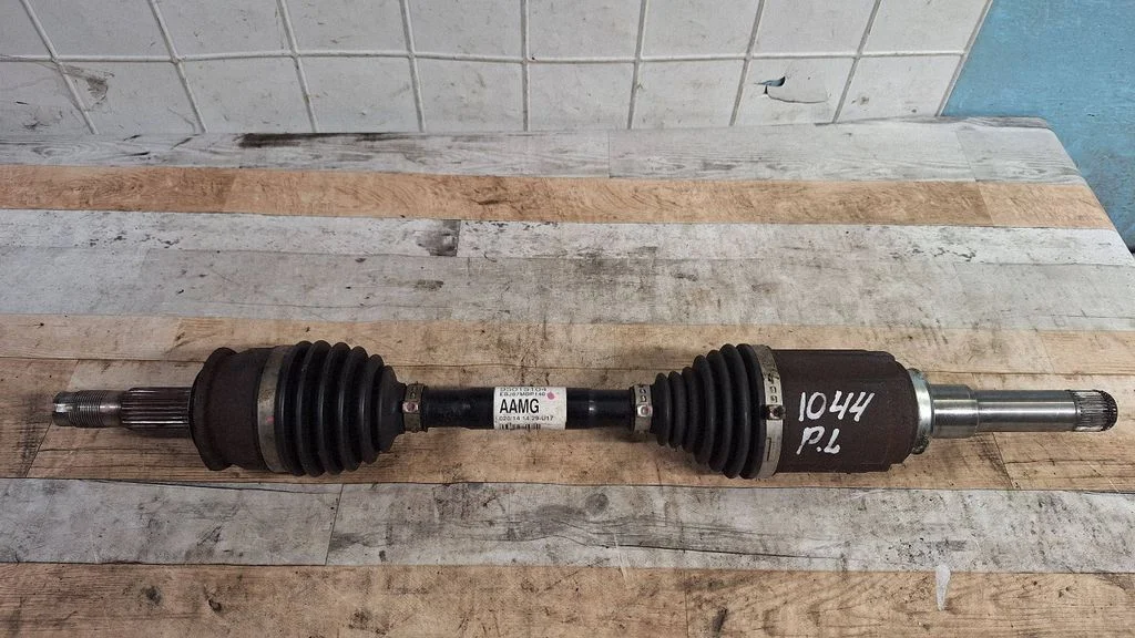 Front driveshaft 95015104