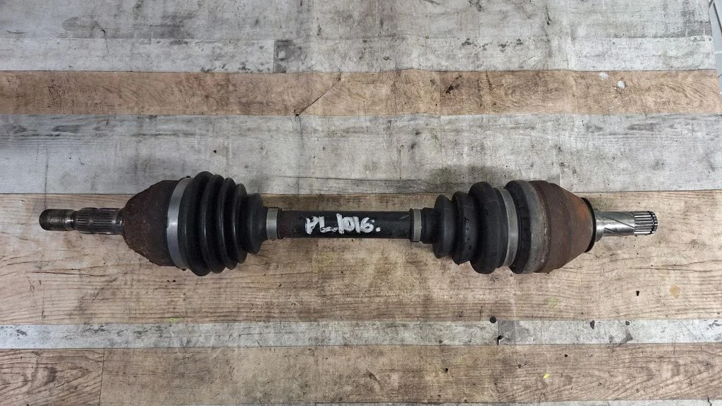 Front driveshaft – front left