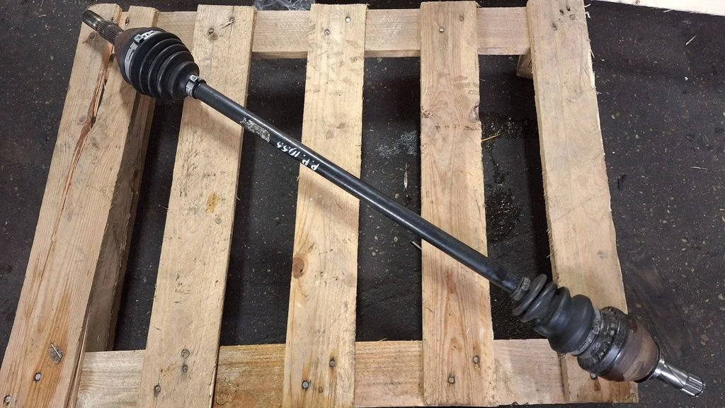 Front driveshaft – front right