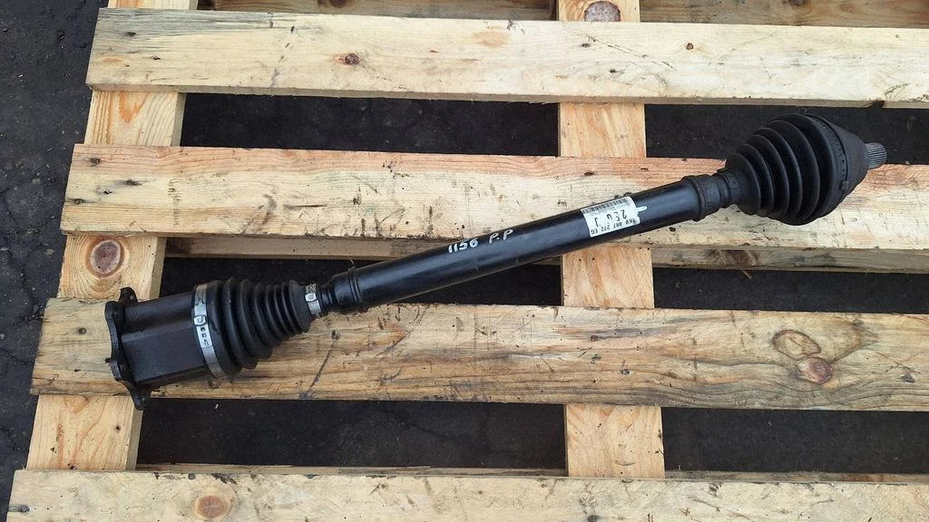 Front driveshaft 1K0407272EG