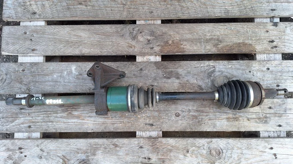 Front driveshaft – front right