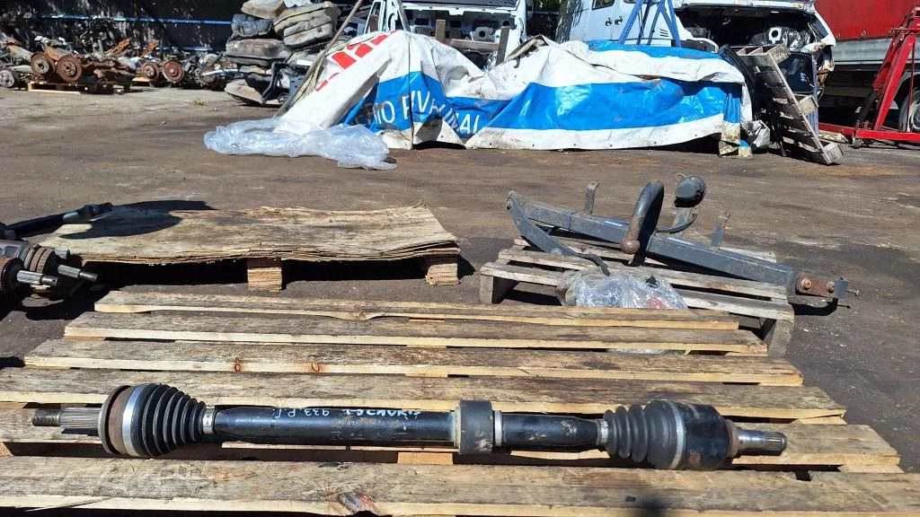 Front driveshaft – Toyota Auris 150 (2006-2012)
