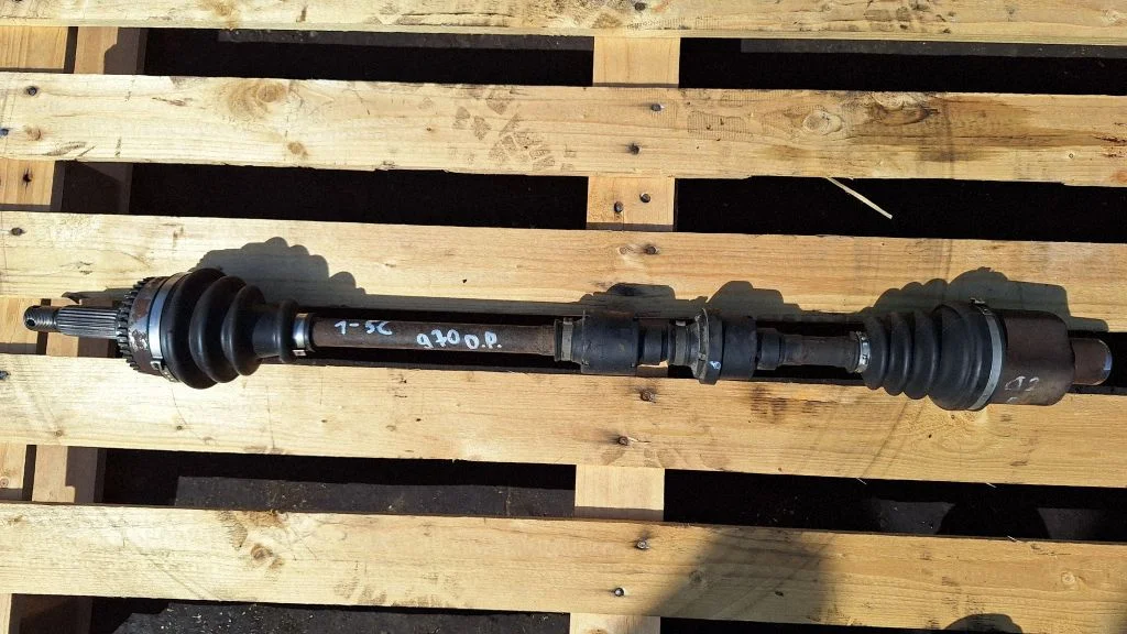 Front driveshaft – front right