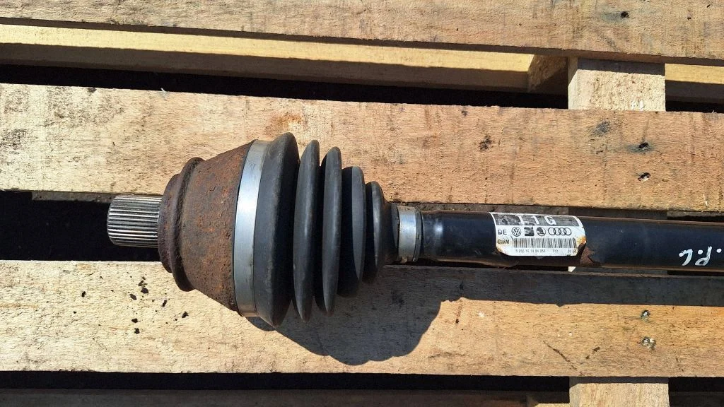 Front driveshaft 4F0407271G
