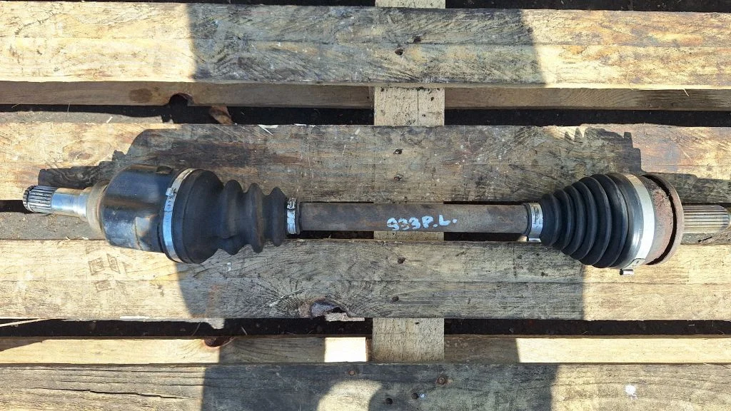 Front driveshaft – Toyota Auris 150 (2006-2012)