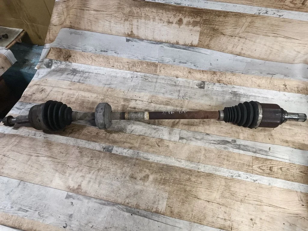 Front driveshaft – front right