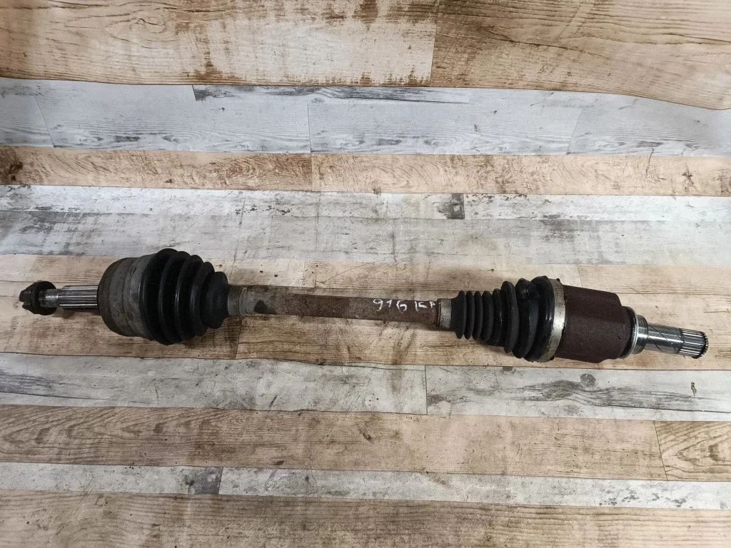 Front driveshaft – front left