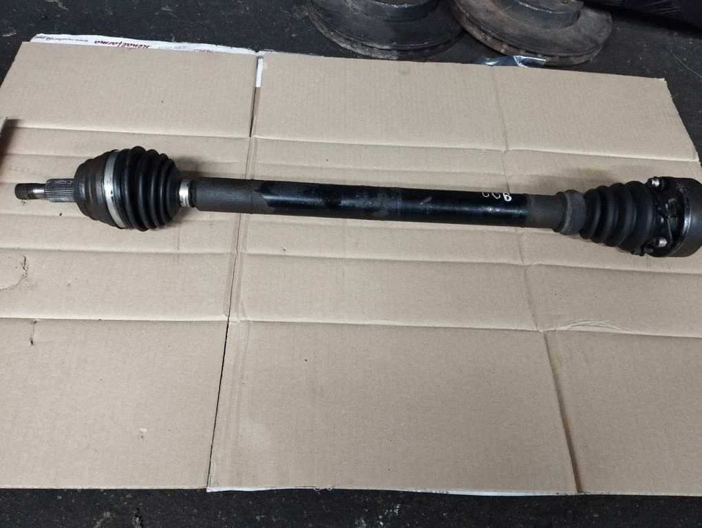 Front driveshaft – front right