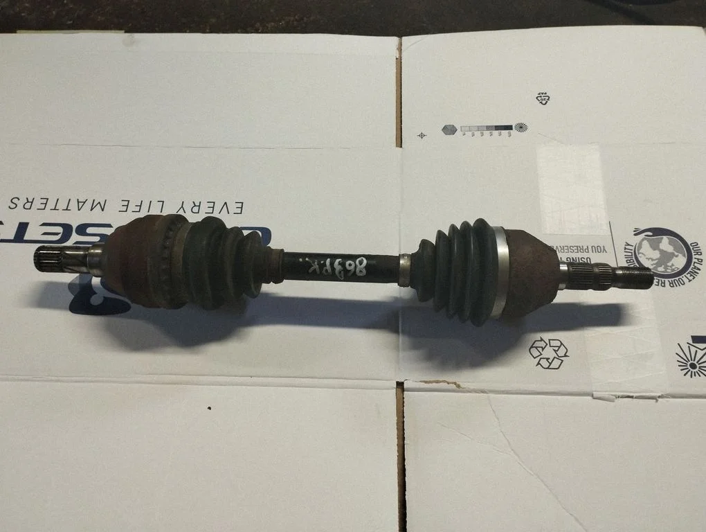 Front driveshaft – front left