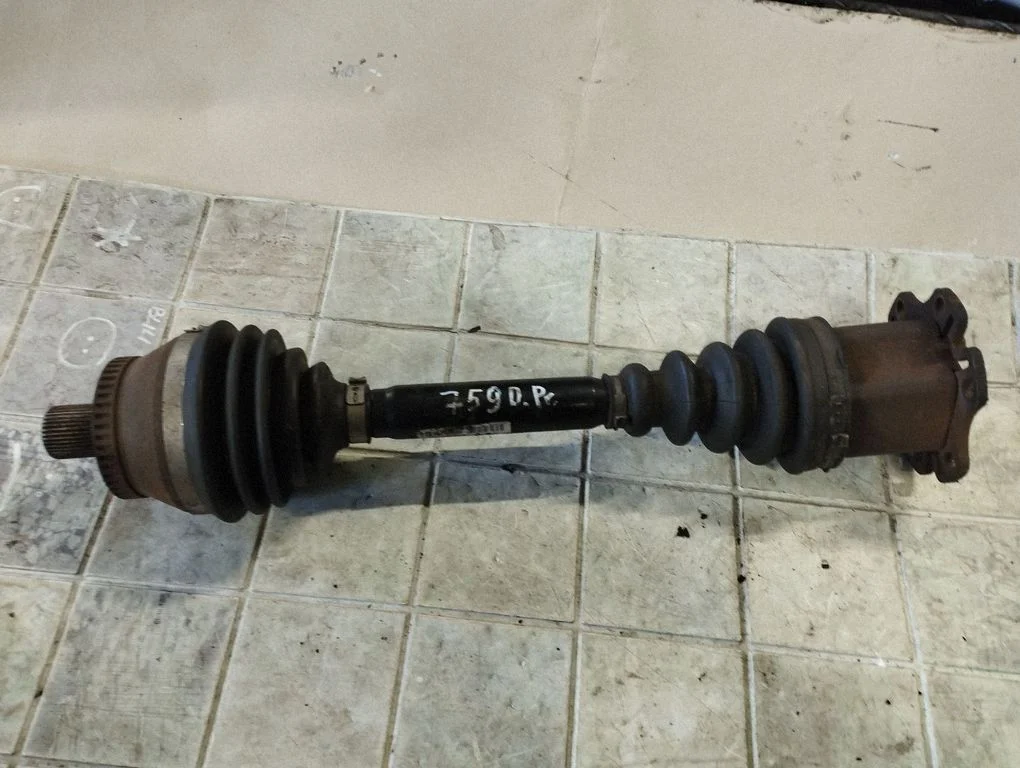 Front driveshaft – front right