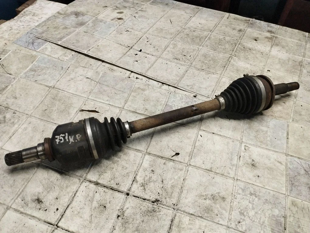 Front driveshaft – Toyota Auris 150 (2006-2012)