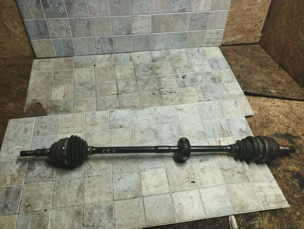 Front driveshaft – front right