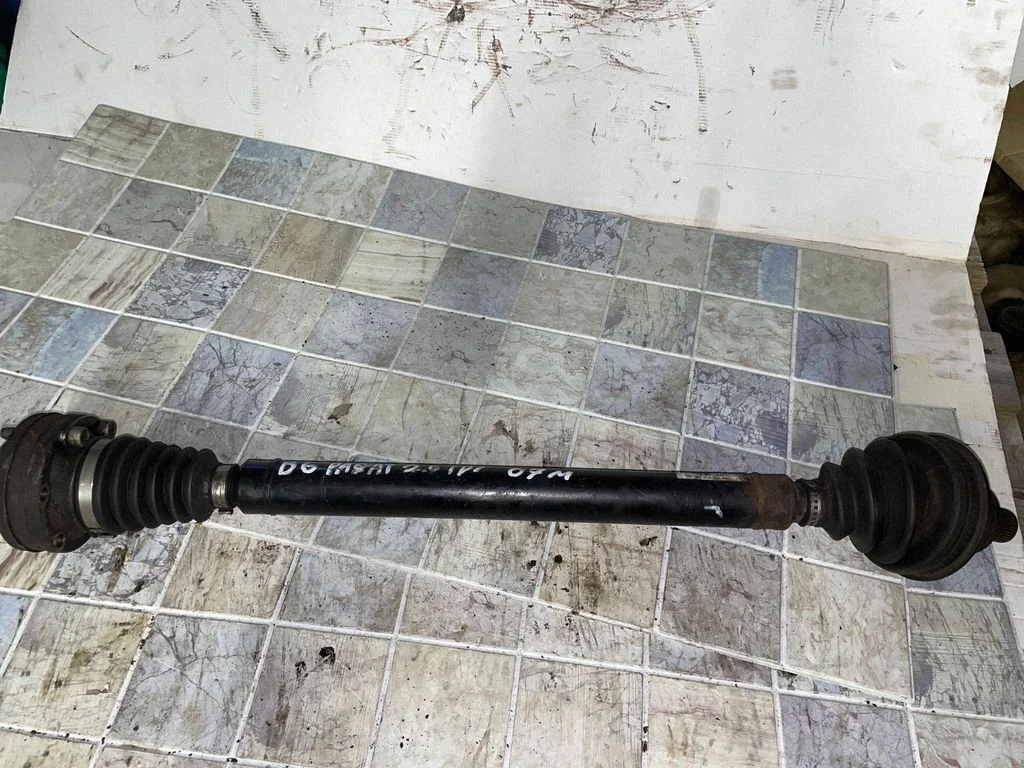 Front driveshaft – front right
