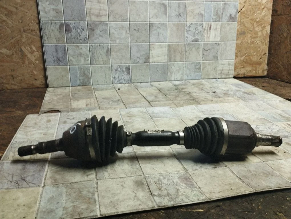 Front driveshaft – front left