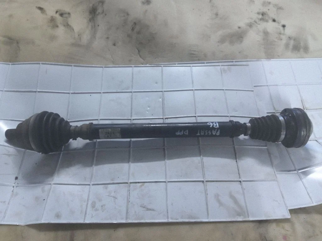 Front driveshaft 3C0407272AJ