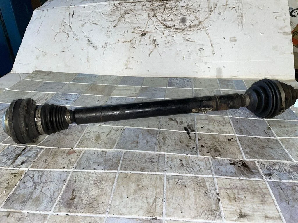 Front driveshaft – front right