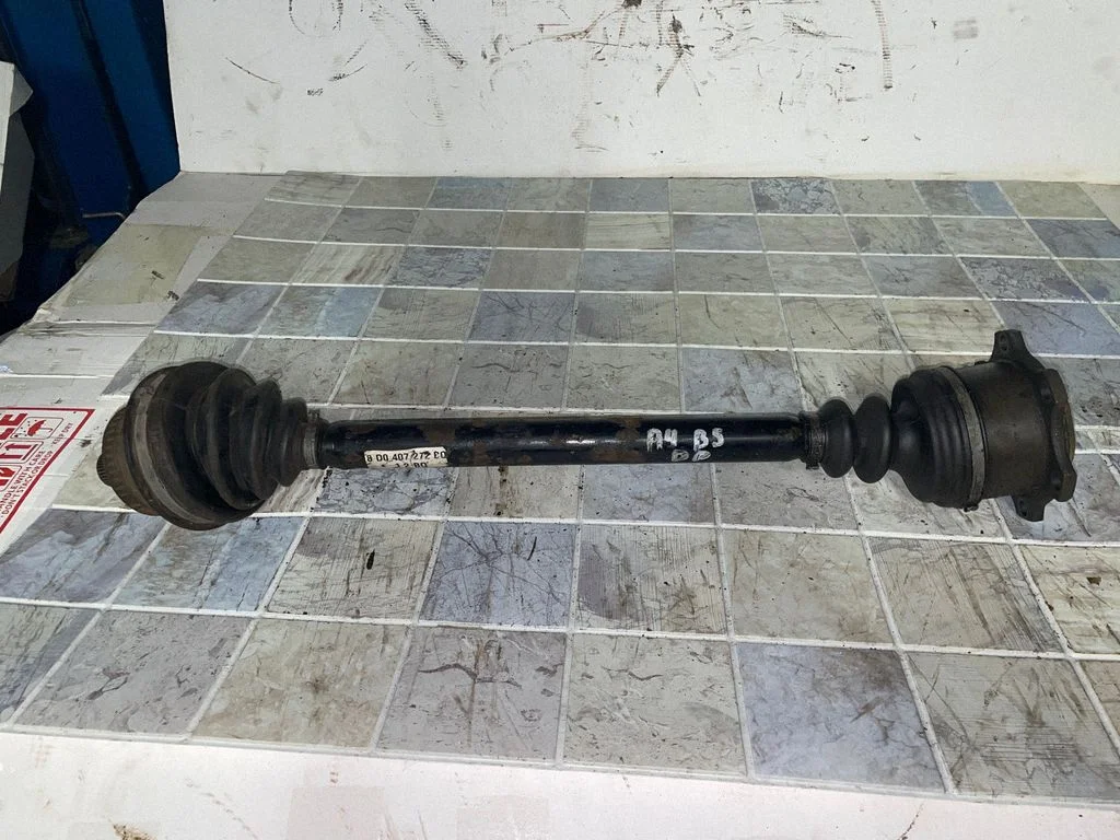 Front driveshaft – right