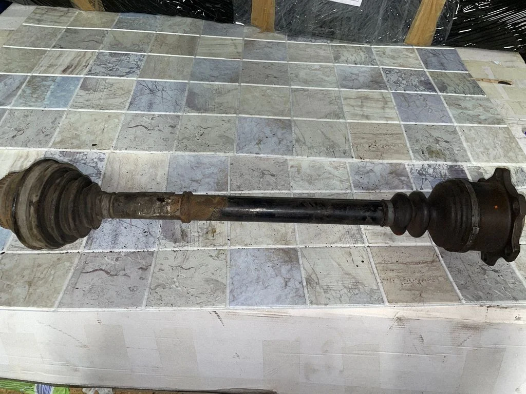 Front driveshaft – right