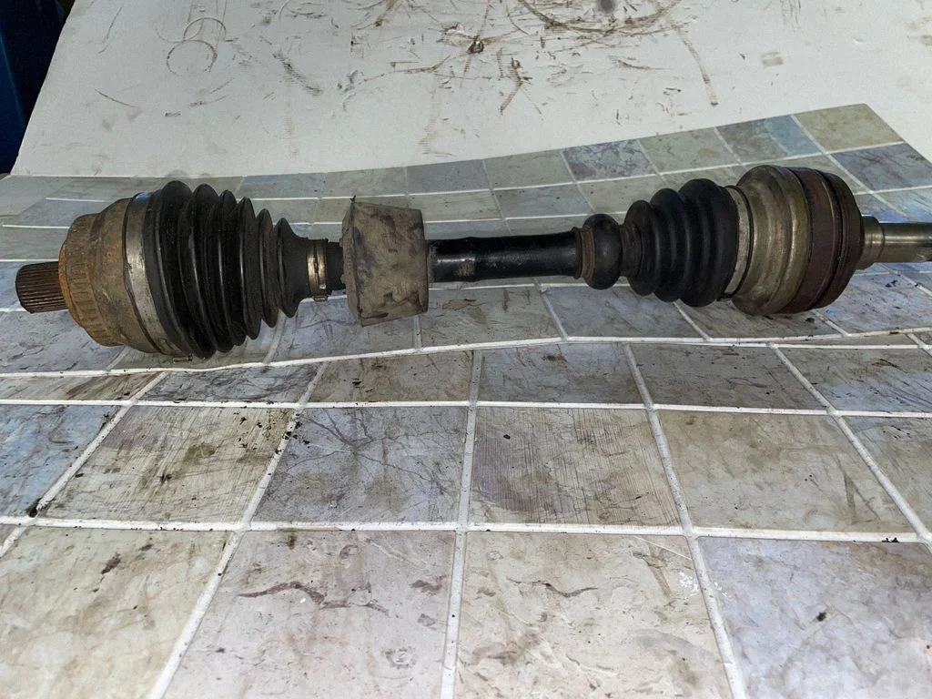 Front driveshaft – Volkswagen Sharan (1996-2000)