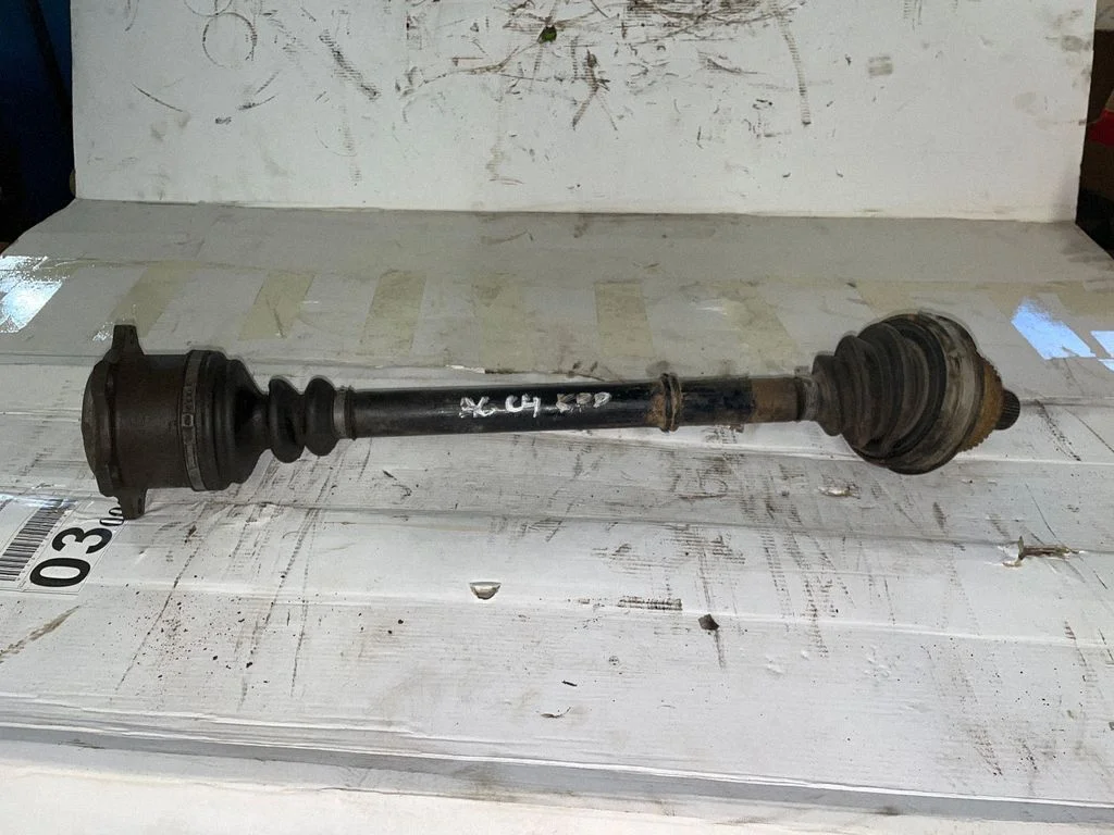 Front driveshaft – front left