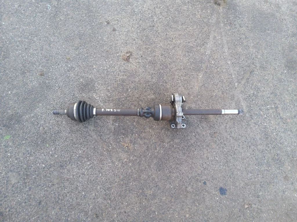 Front driveshaft – Peugeot 307 (2001-2005)