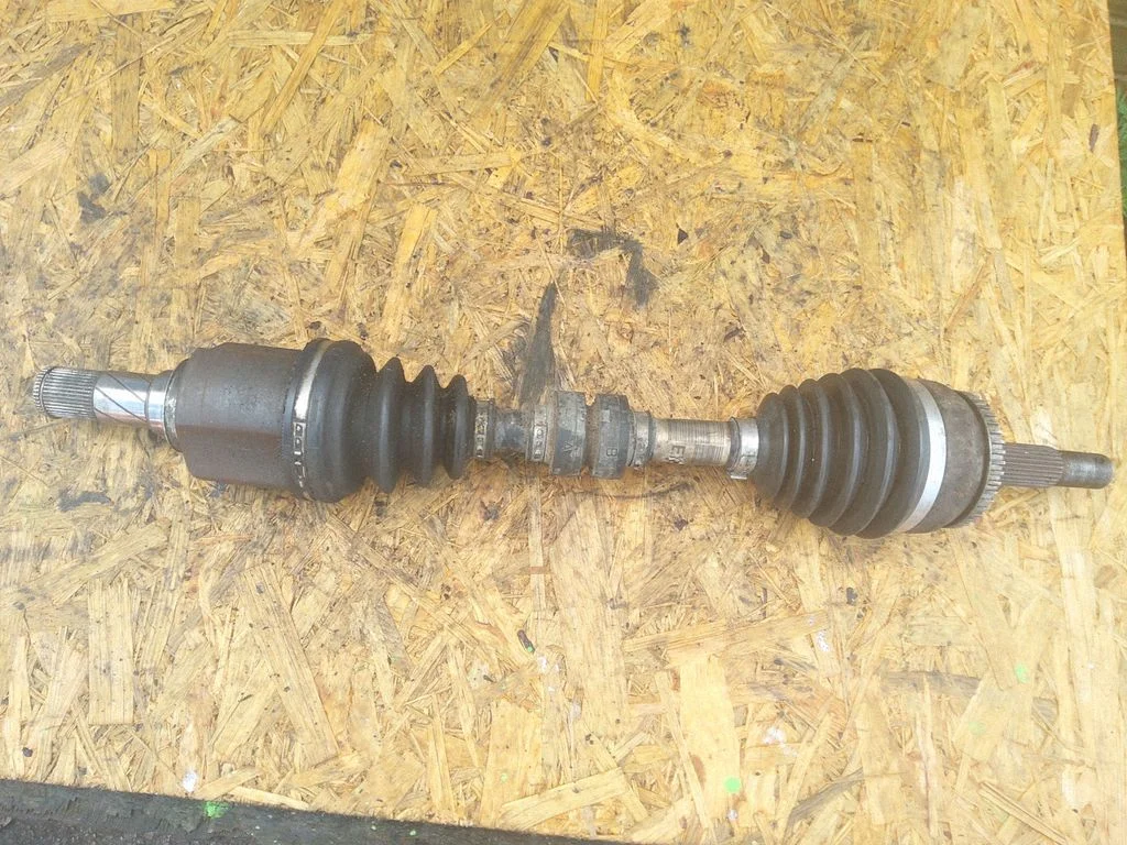 Front driveshaft – Nissan Primera (2002-2007)