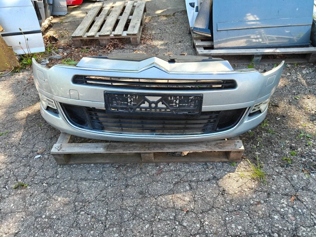 Front bumper