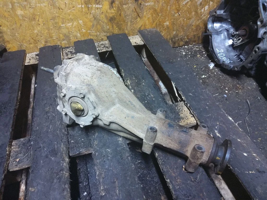 Tagumine reduktor (diferentsiaal) – Subaru Legacy (1999-2003)