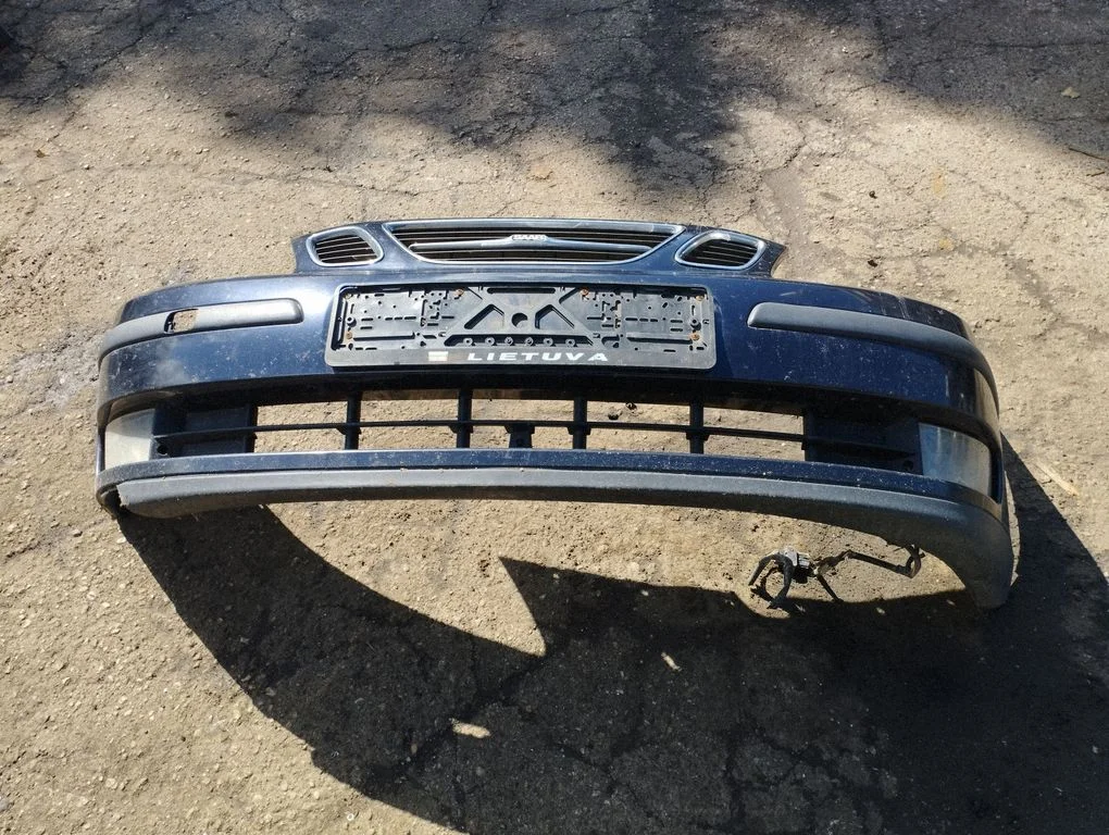 Front bumper 12786001