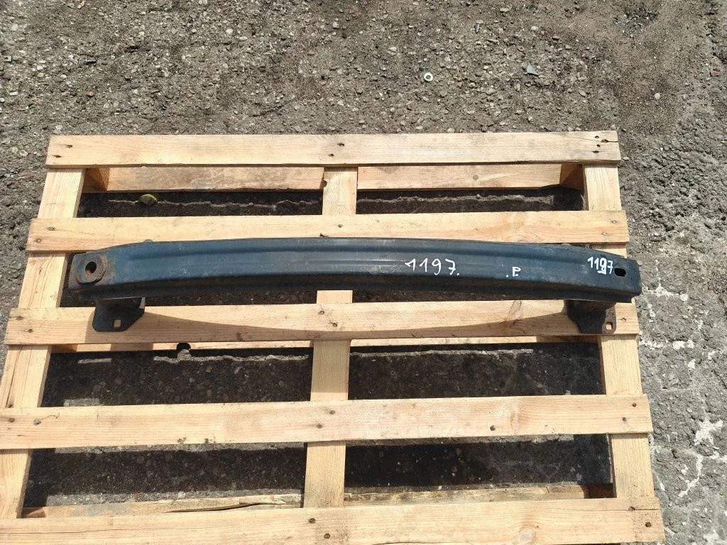 Front bumper cross member