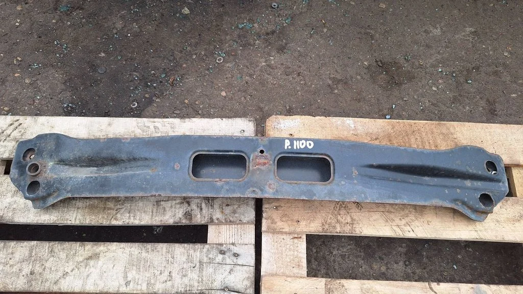 Front bumper cross member
