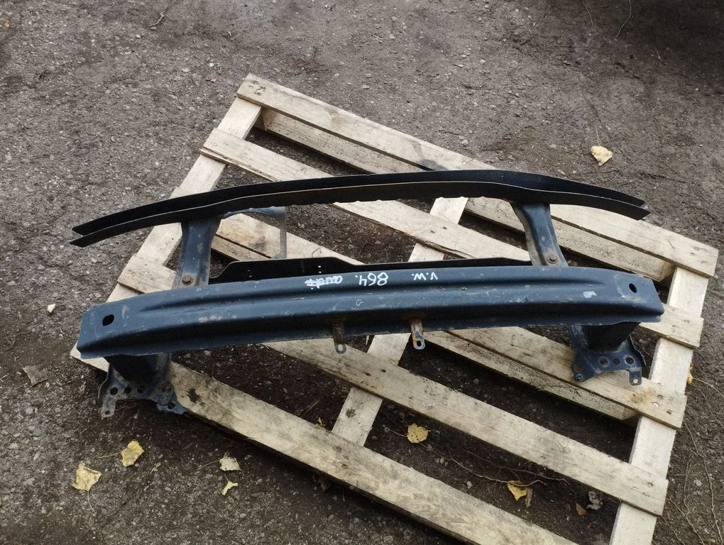 Front bumper cross member