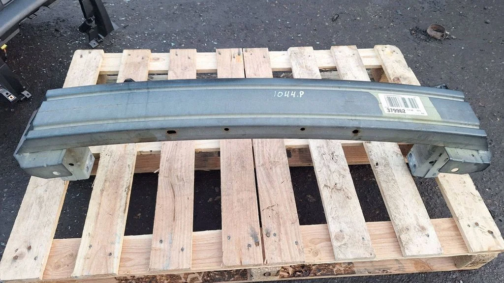 Front bumper cross member 379962