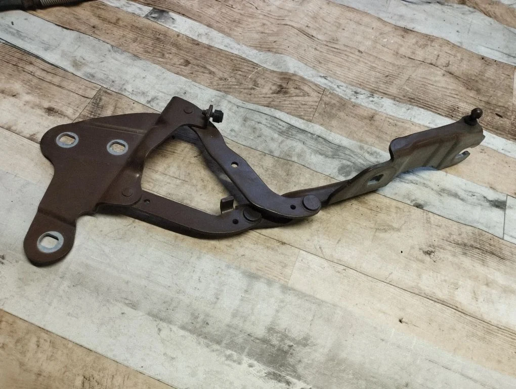 Mootorikapoti hinged – BMW X1 E84 (2009-2015)