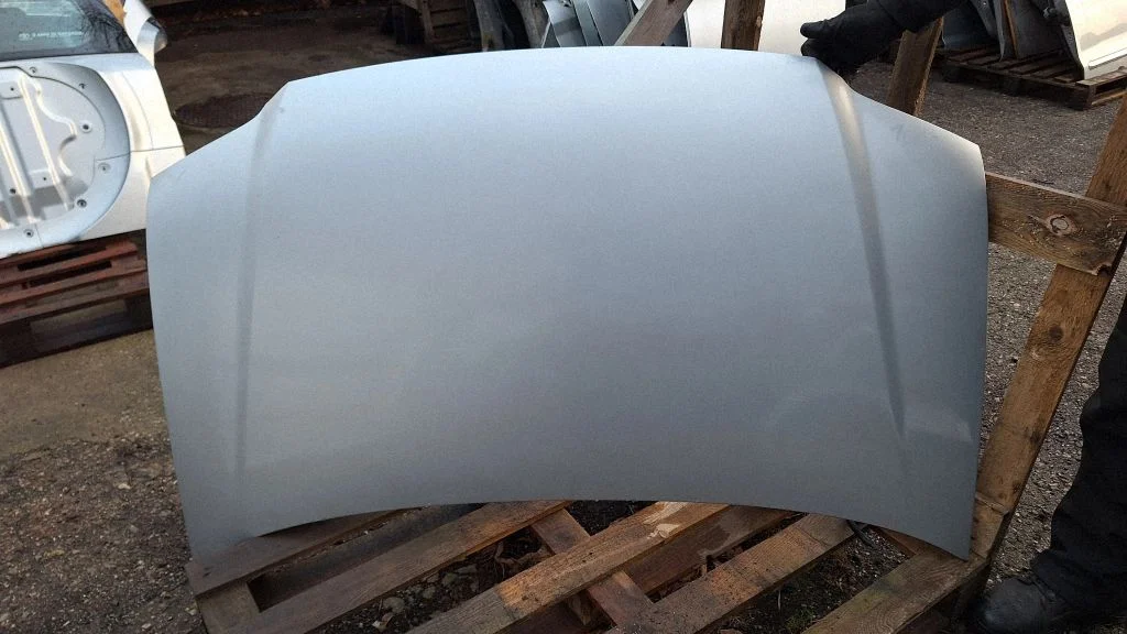 Engine bonnet/hood