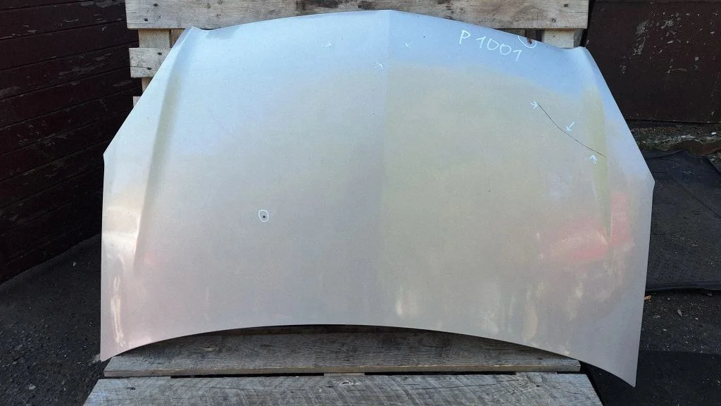 Engine bonnet/hood – Opel Zafira B (2005-2014)