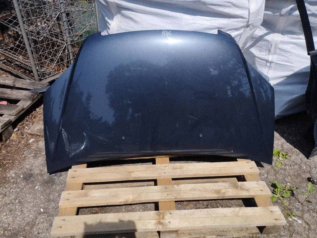 Engine bonnet/hood – Honda FR-V (2004-2009)