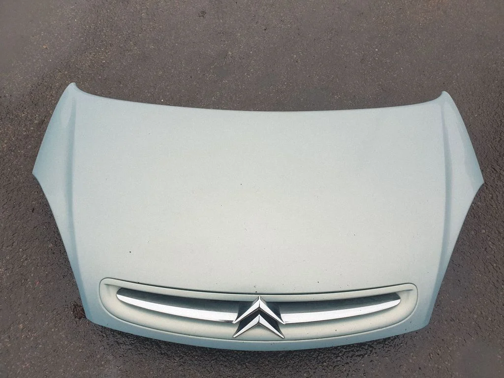 Motora pārsegs