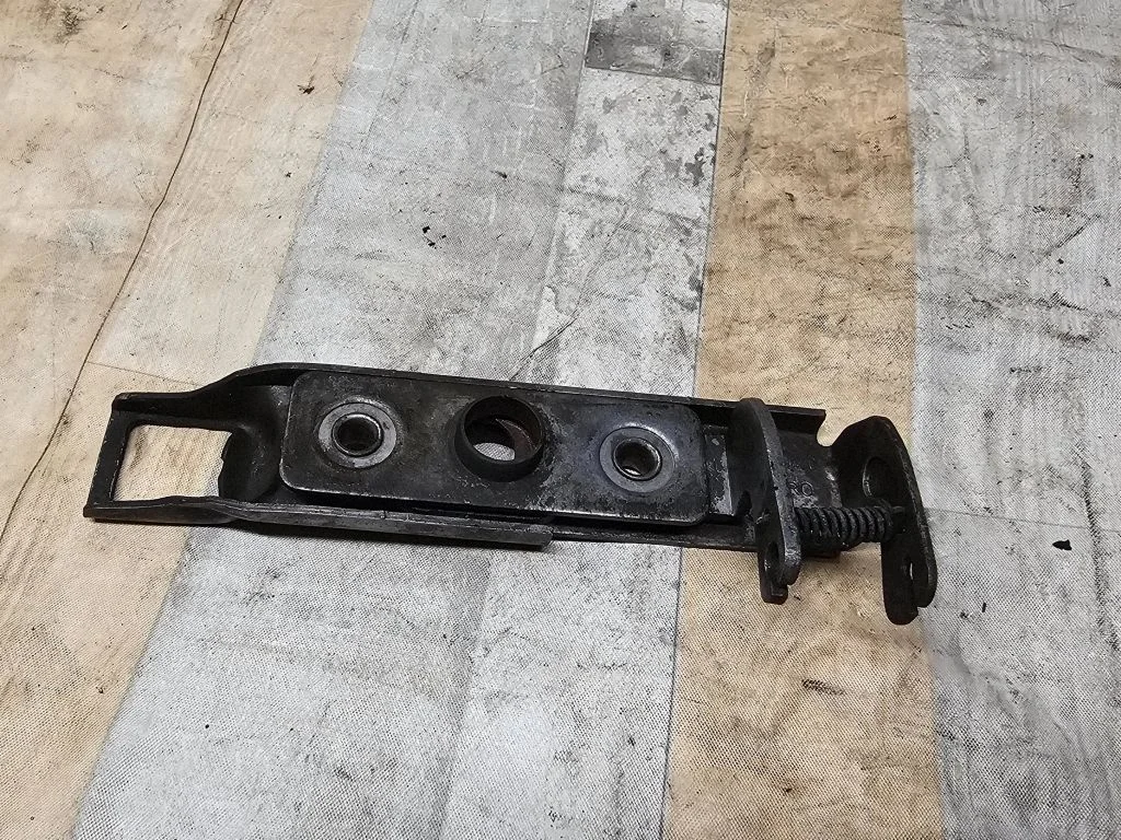 Engine bonnet/hood lock/catch A9067500450
