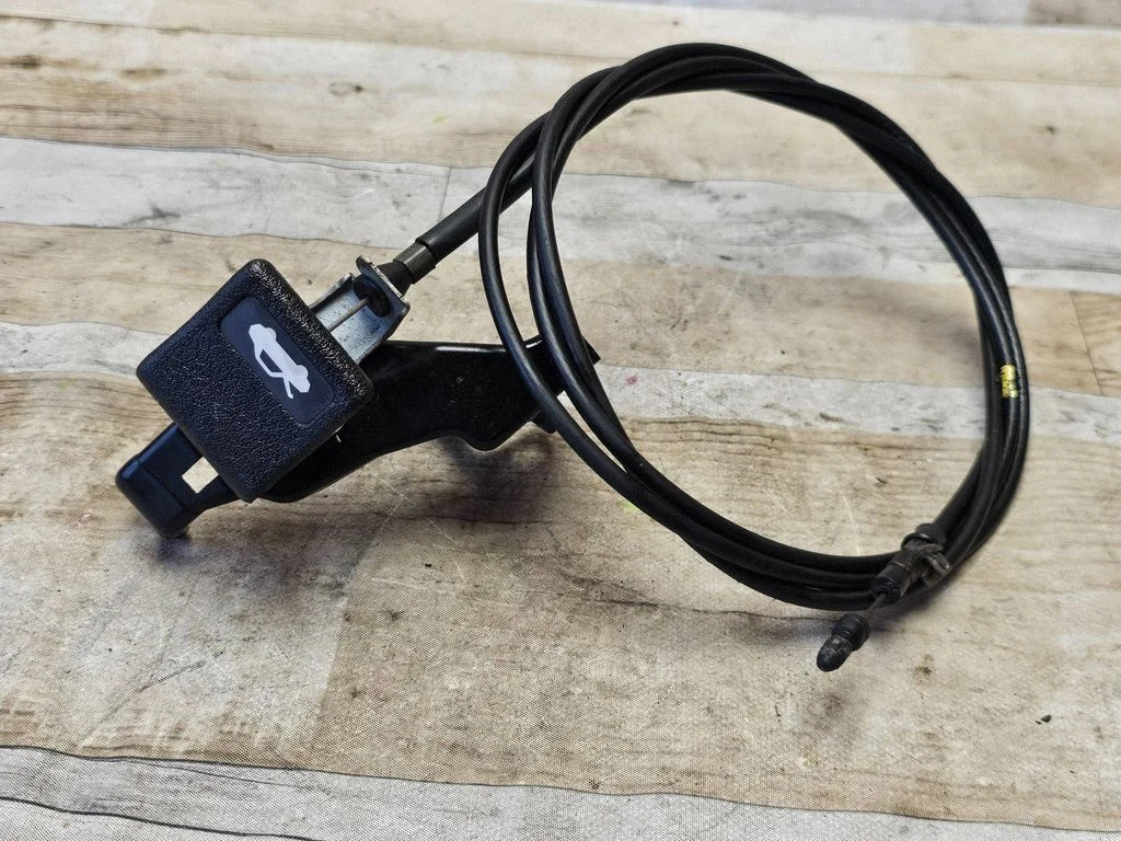 Engine bonnet/hood lock release cable 4615UFX