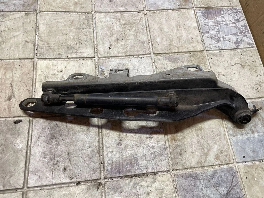 Front bonnet/hood damper/strut 9154605