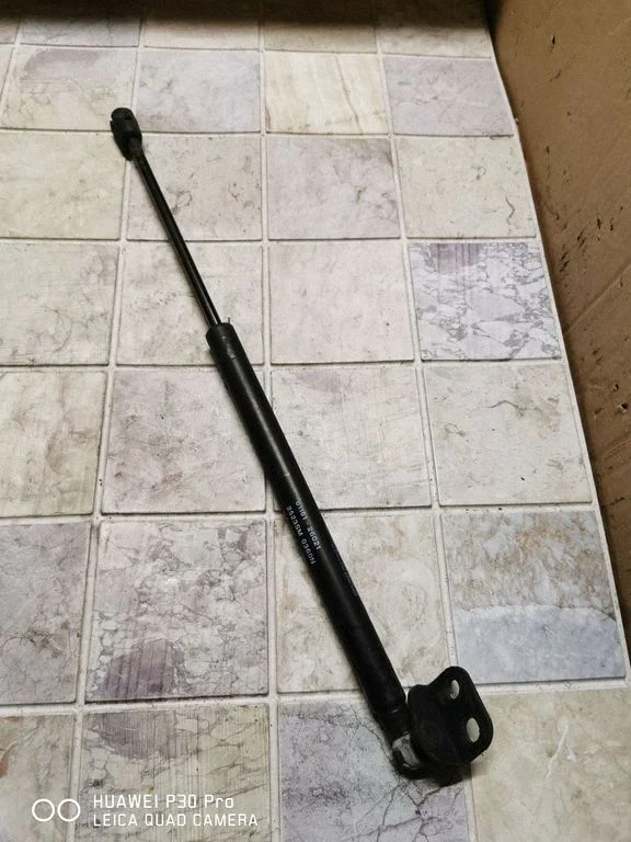 Front bonnet/hood damper/strut 8116126021