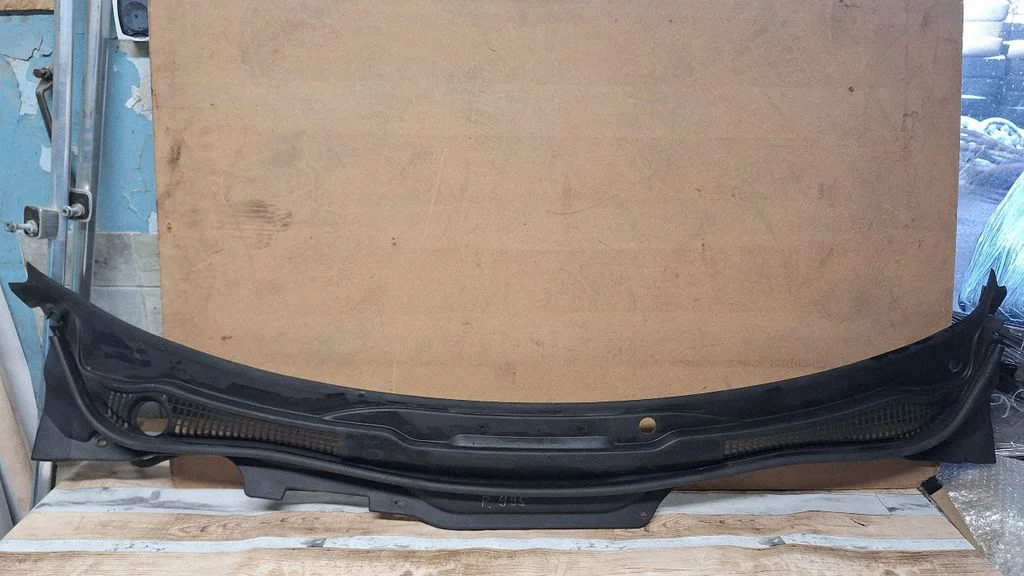 Wiper trim 30745377
