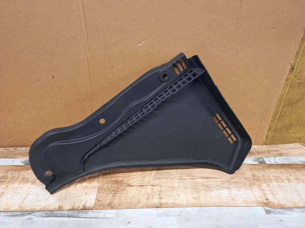 Wiper trim 51717216977