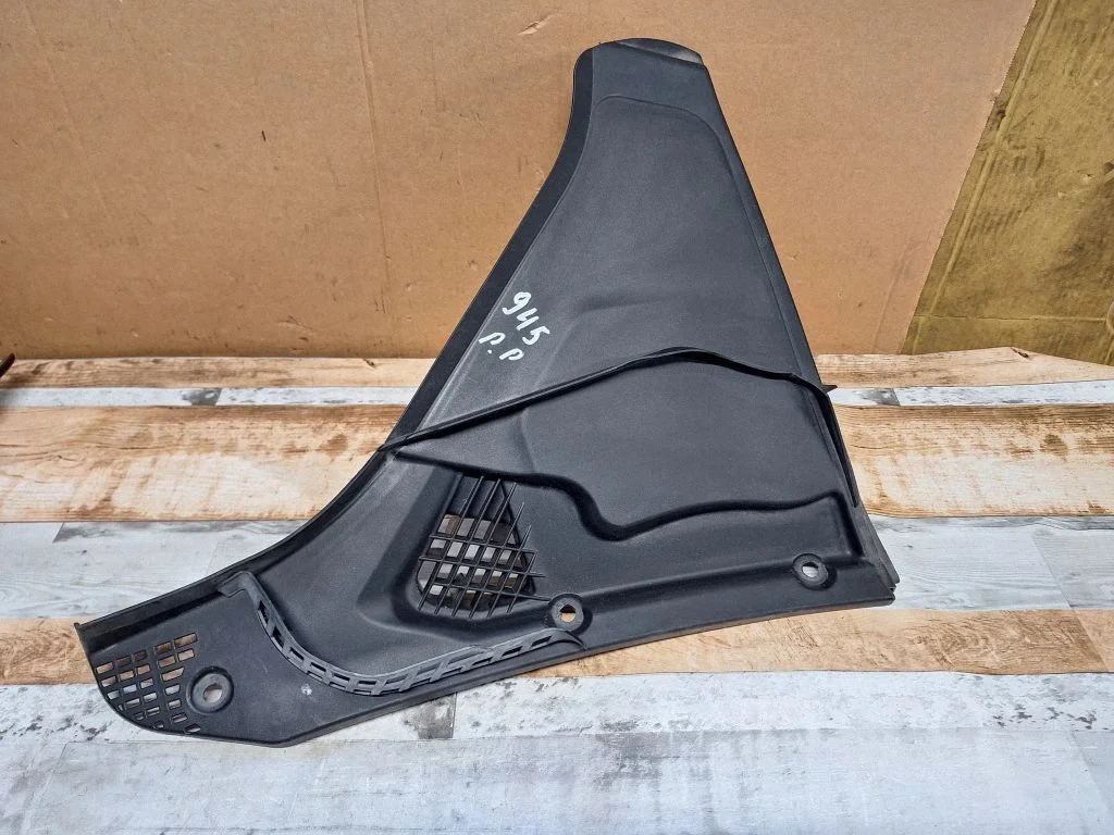 Wiper trim 51716987605